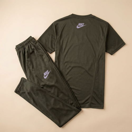 Men’s Light Green Premium Tracksuit – Stylish Sports & Casual Wear